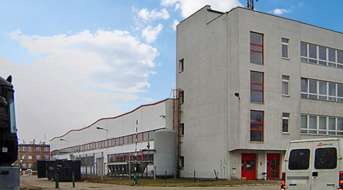 na zdjęciu prestiżowy budynek, w którym znajduje się oferowany do wynajęcia lokal biurowy Wrocław